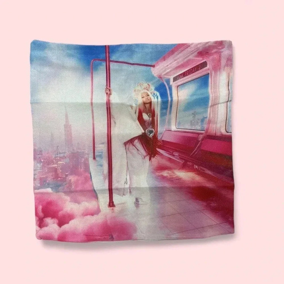 Nicki Minaj - Pink Friday  2 - - Picture 1 of 4